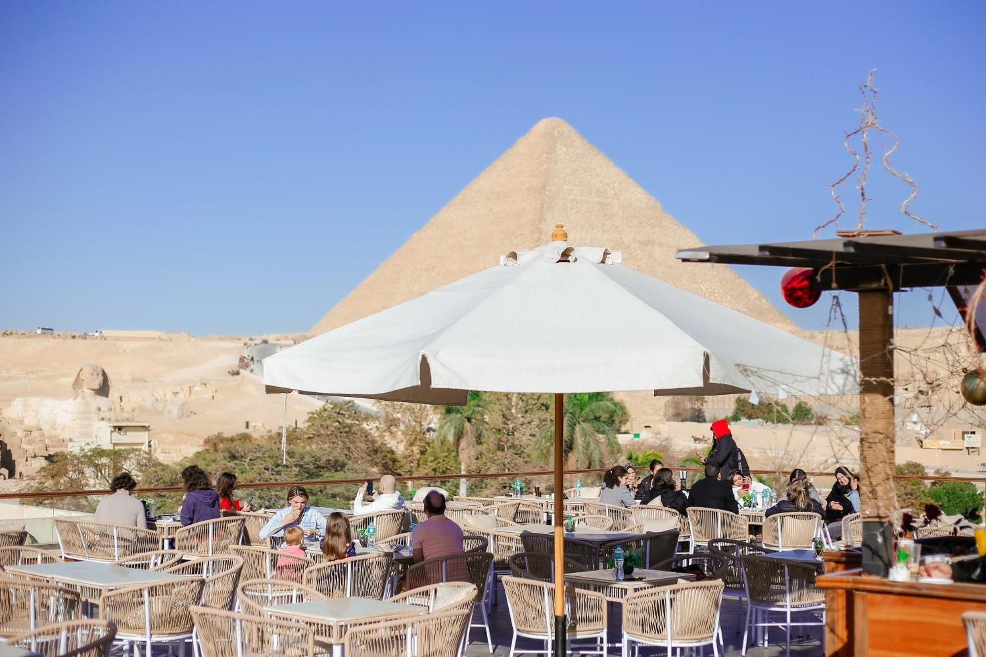 Tree Lounge Pyramids View Inn , Sphinx Giza Kafret el-Gabal Exteriér fotografie