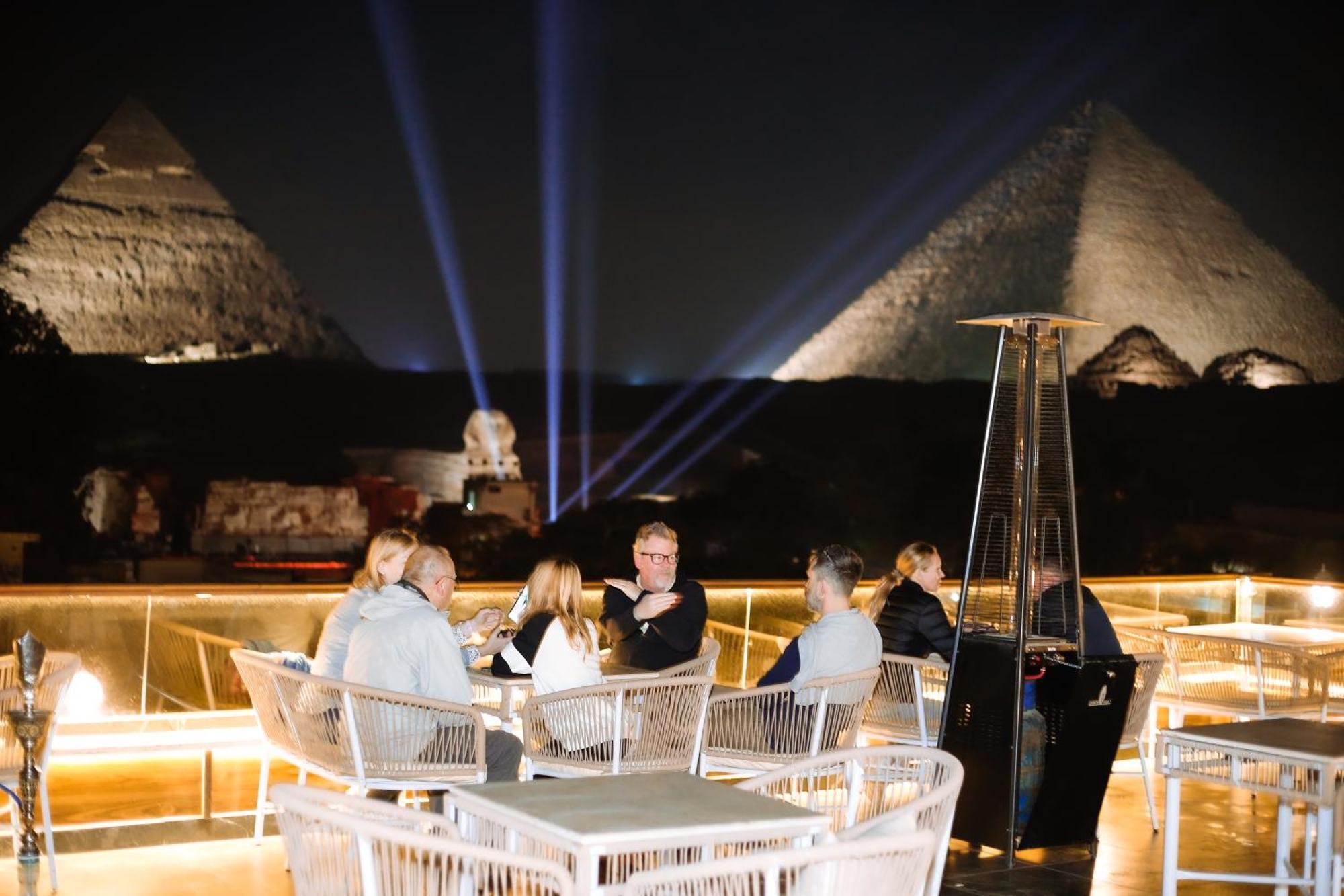 Tree Lounge Pyramids View Inn , Sphinx Giza Kafret el-Gabal Exteriér fotografie