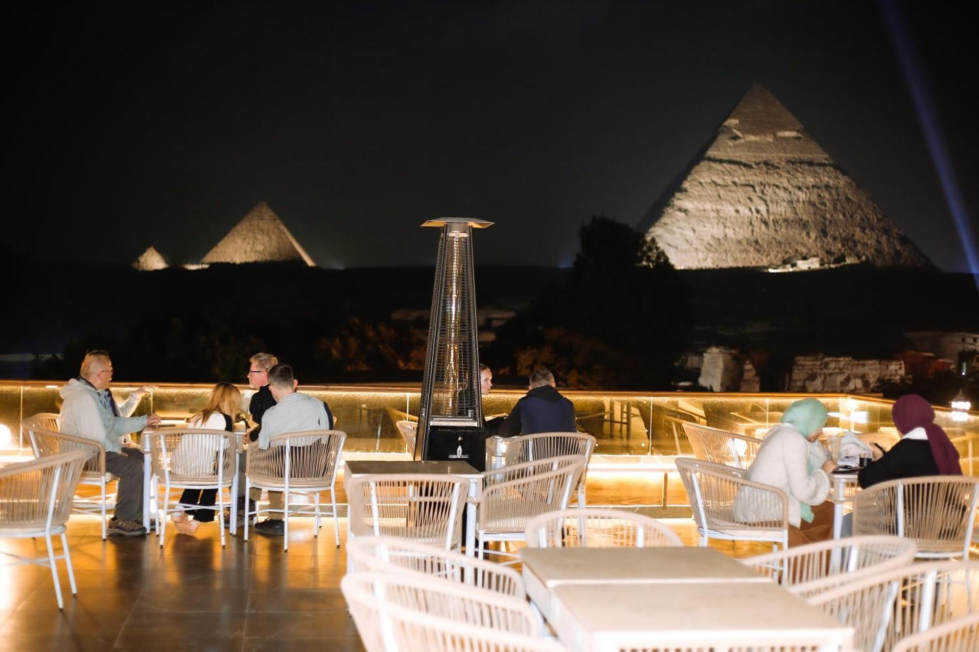 Tree Lounge Pyramids View Inn , Sphinx Giza Kafret el-Gabal Exteriér fotografie