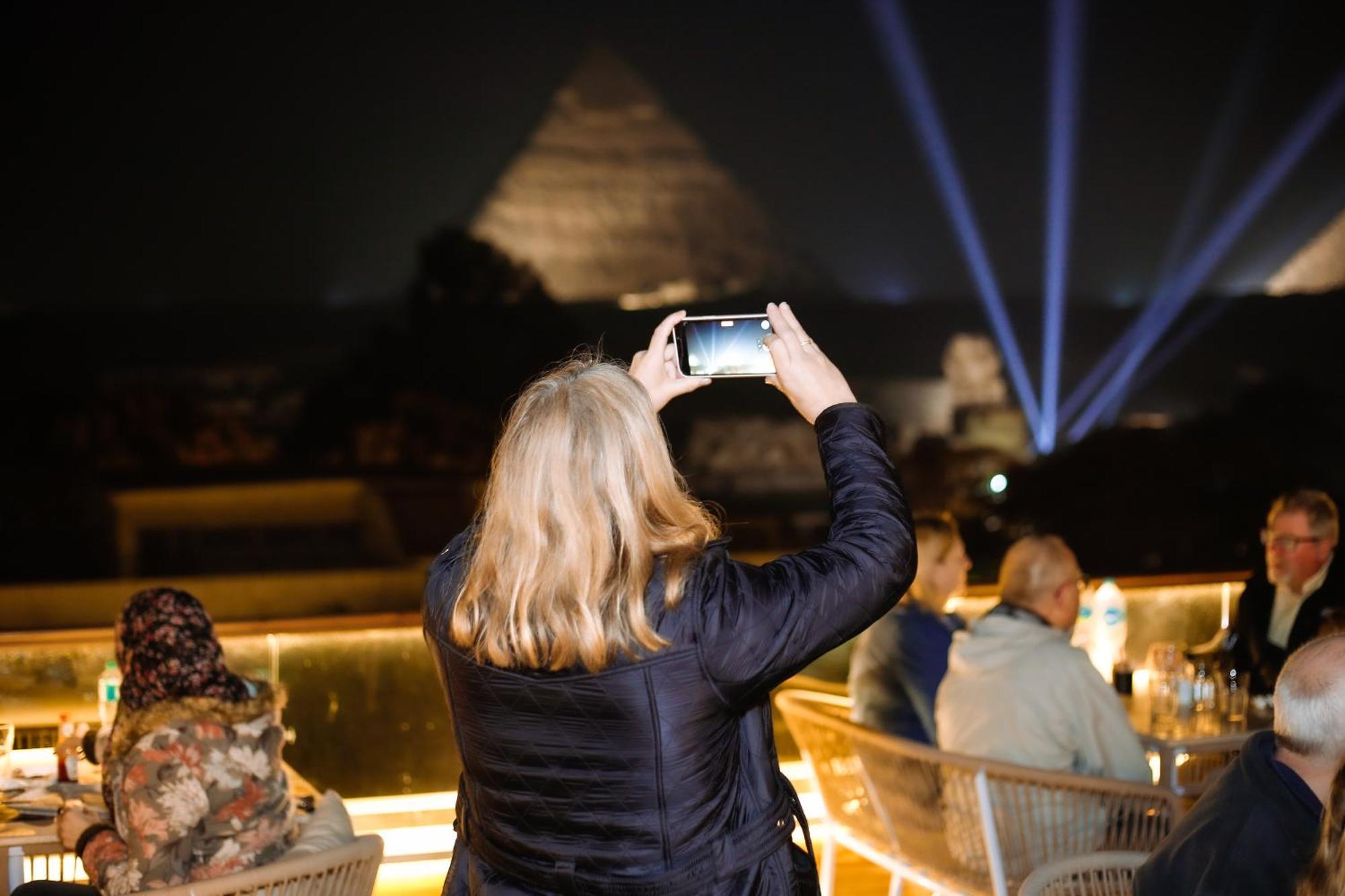 Tree Lounge Pyramids View Inn , Sphinx Giza Kafret el-Gabal Exteriér fotografie